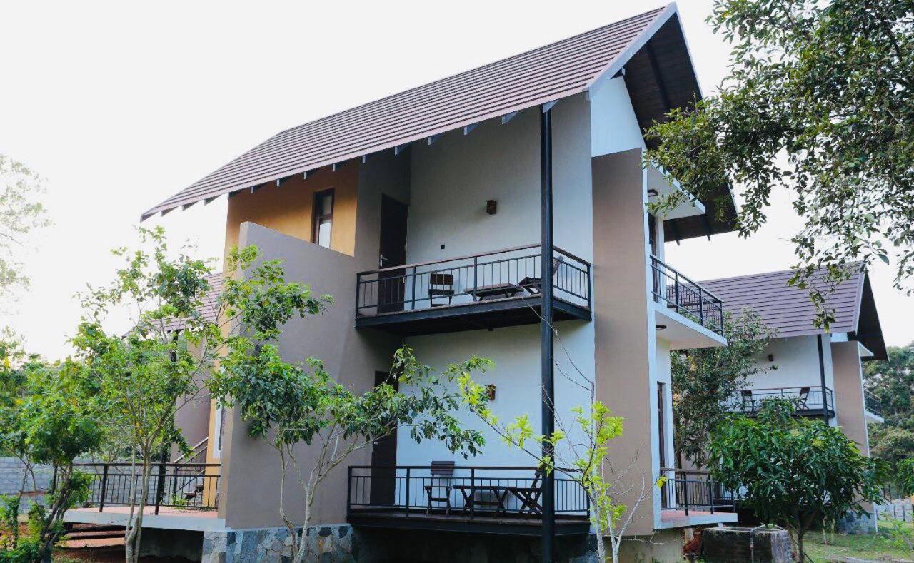 Lolu Village Resort 아누라다푸라 외부 사진